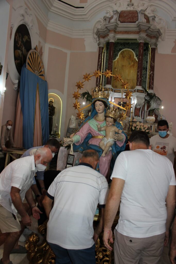 MUGNANO DEL CARDINALE. Le foto più belle dellintronizzazione di Maria Santissima del Carmine