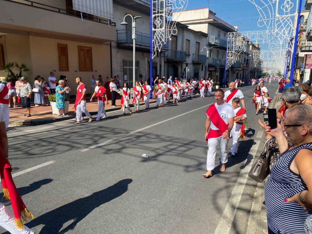 SPERONE. SantElia 2022, larrivo dei battenti. Video e Foto