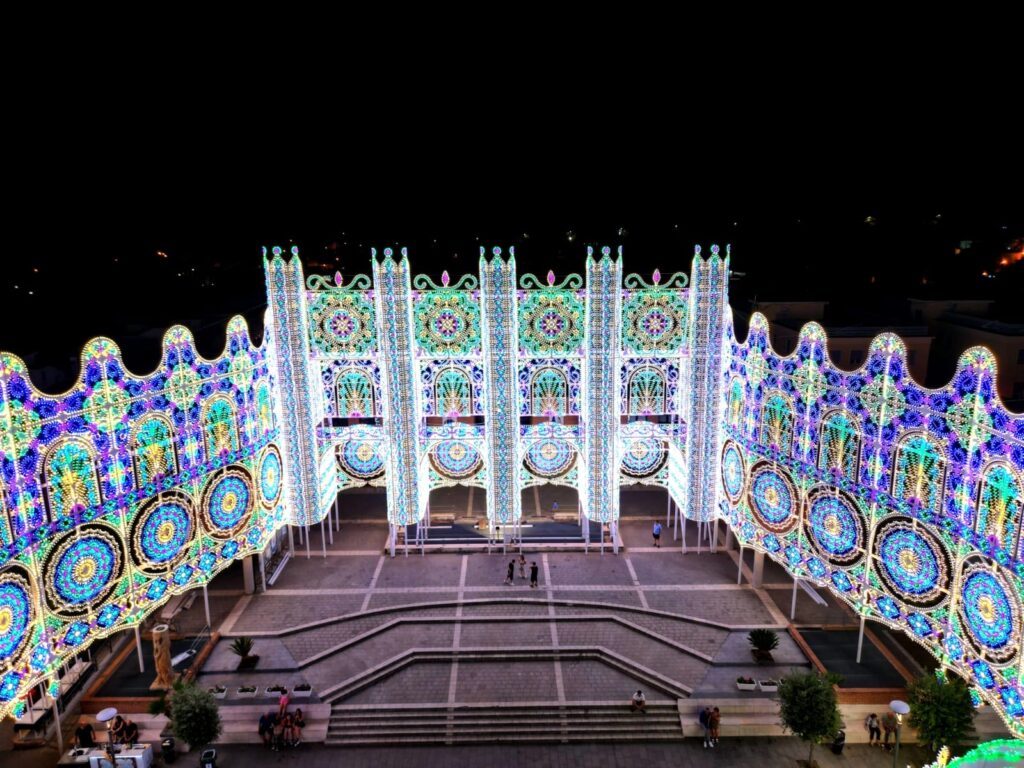 VISCIANO. La processione in onore di Maria SS. del Carpinello. Foto e Video