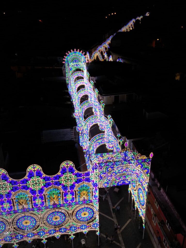 VISCIANO. La processione in onore di Maria SS. del Carpinello. Foto e Video