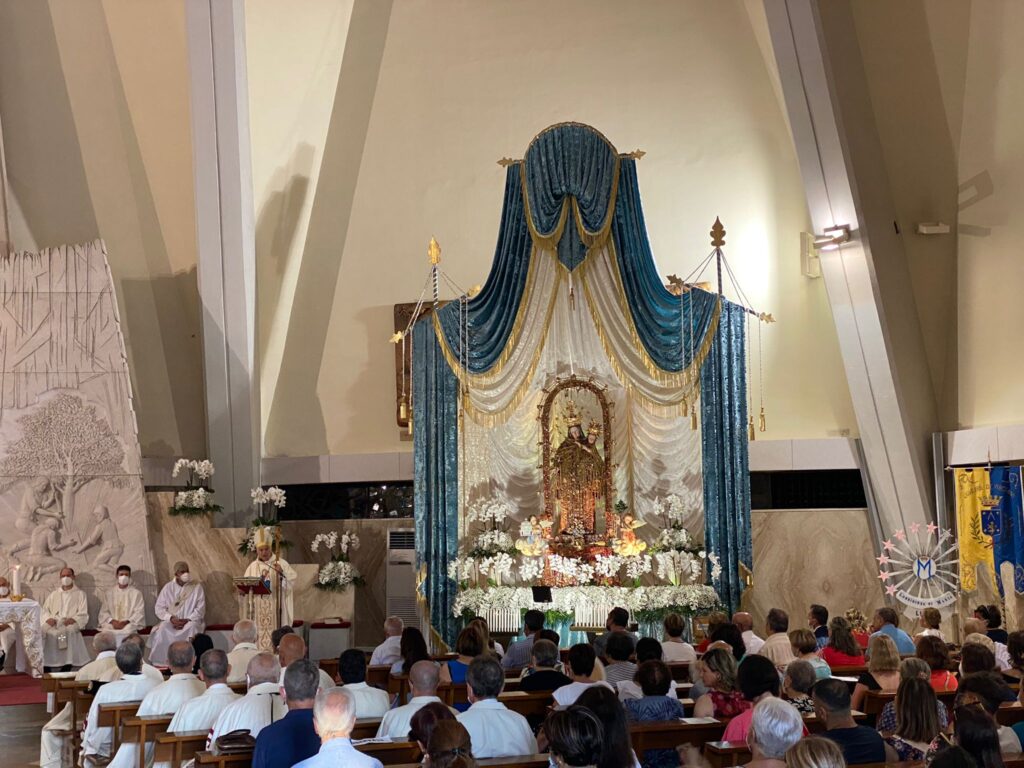 VISCIANO. La processione in onore di Maria SS. del Carpinello. Foto e Video