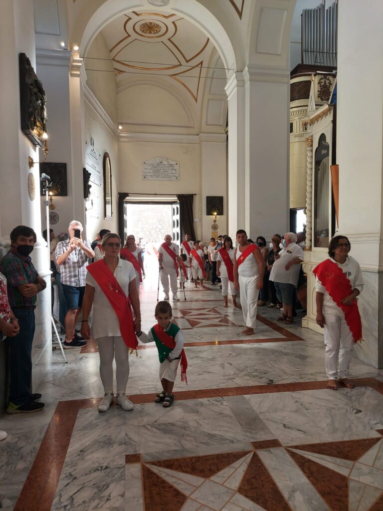 ALTAVILLA IRPINA. Le foto dei Battenti avellani in onore di San Pellegrino