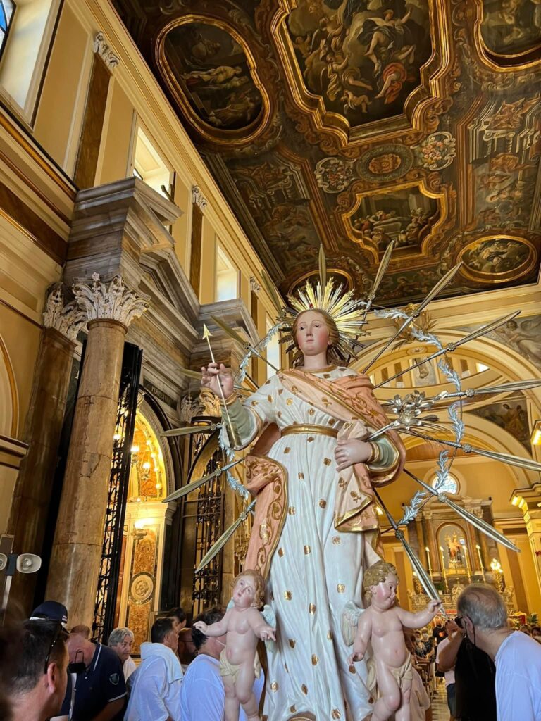 MUGNANO DEL CARDINALE. Intronizzata la statua di Santa Filomena. Foto