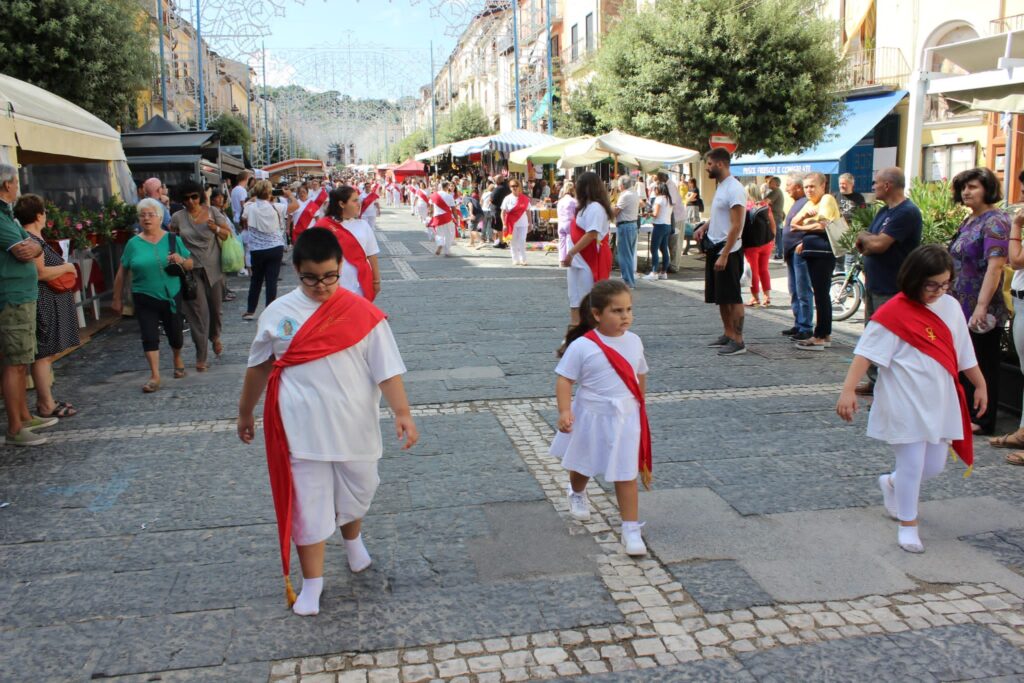 MUGNANO. Ieri la marcia dei Battenti in onore a San Pellegrino