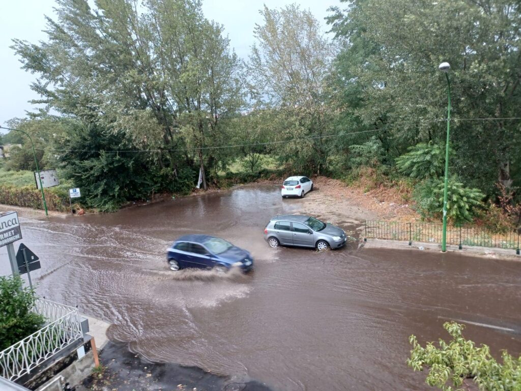 La pioggia mette in ginocchio larea baianese e il nolano
