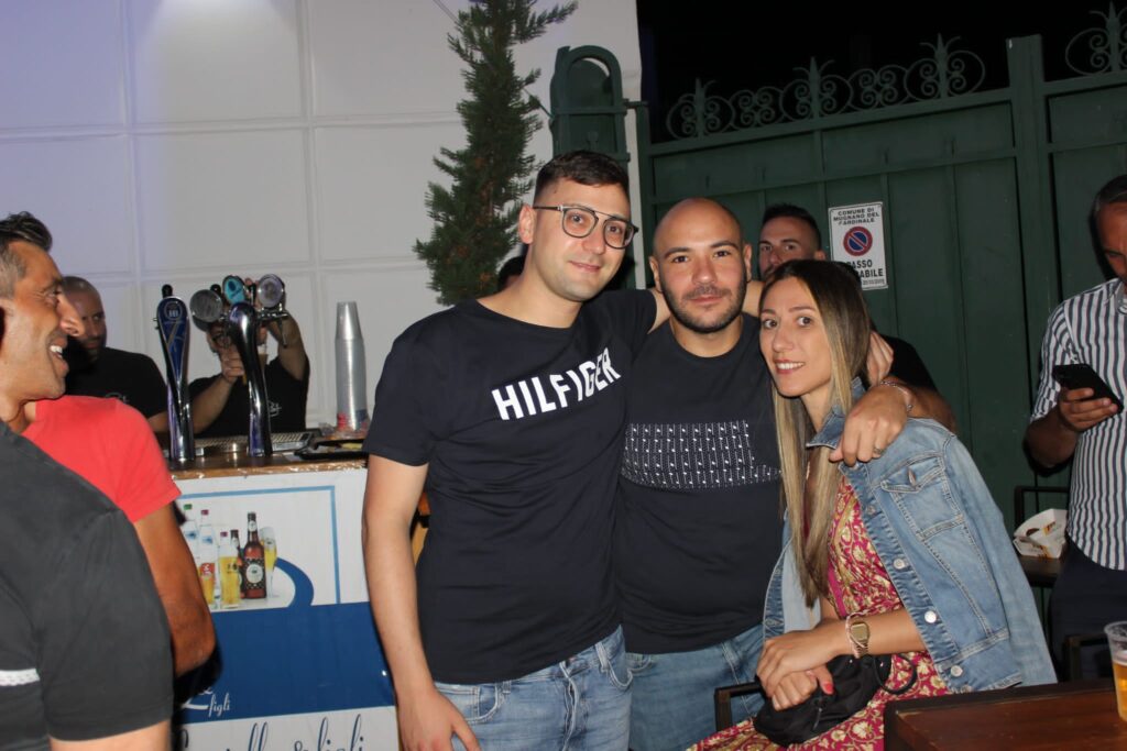 Mugnano  Festa di Santa Filomena semplicemente perfetta! Andrea Sannino incanta. Foto & Video