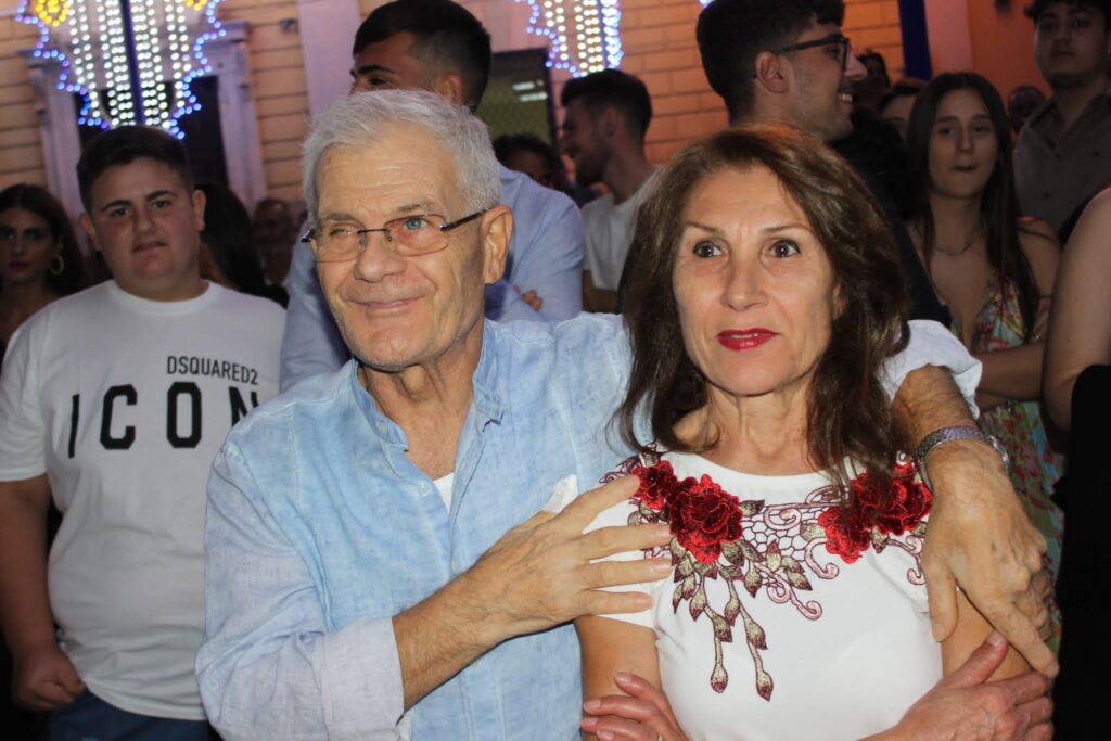 Mugnano  Festa di Santa Filomena semplicemente perfetta! Andrea Sannino incanta. Foto & Video