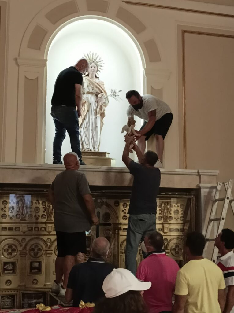 Mugnano  Preparata la Statua di Santa Filomena per lintronizzazione di domani