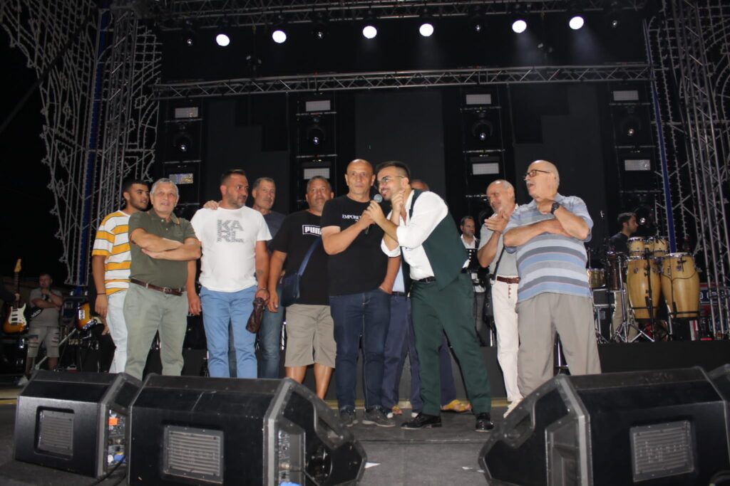 Mugnano  Festa di Santa Filomena semplicemente perfetta! Andrea Sannino incanta. Foto & Video