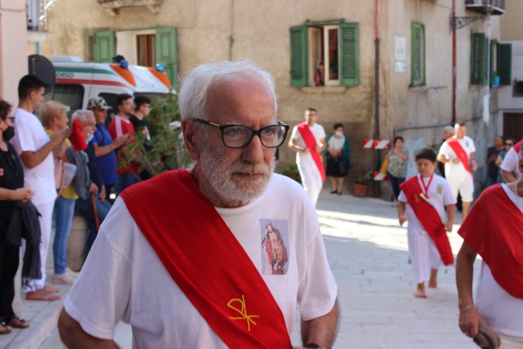 MUGNANO. Ieri la marcia dei Battenti in onore a San Pellegrino