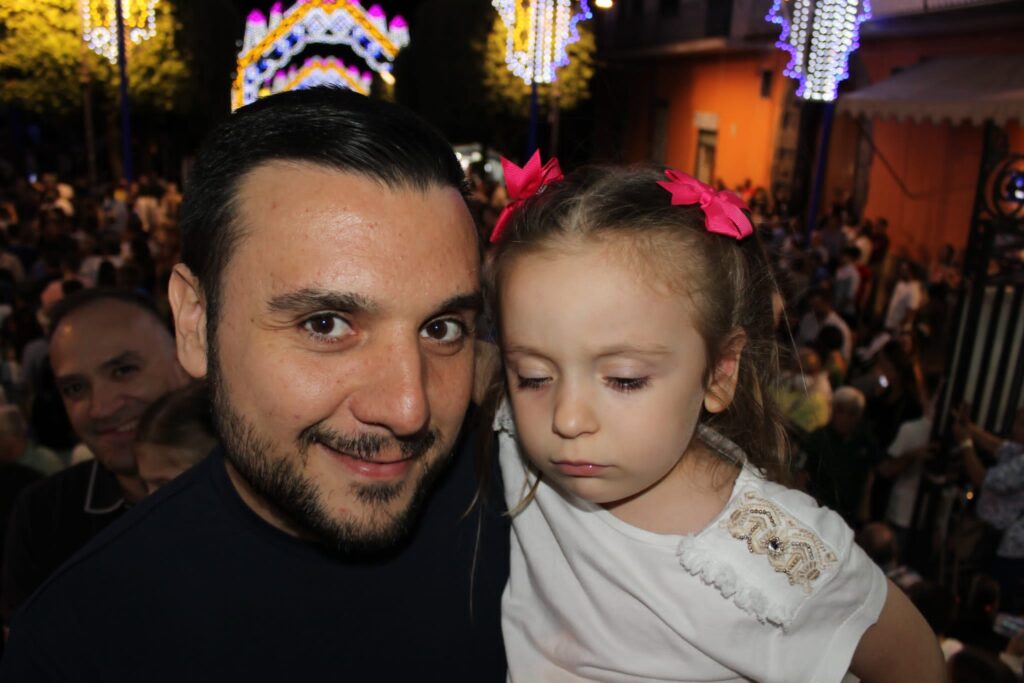 Mugnano  Festa di Santa Filomena semplicemente perfetta! Andrea Sannino incanta. Foto & Video