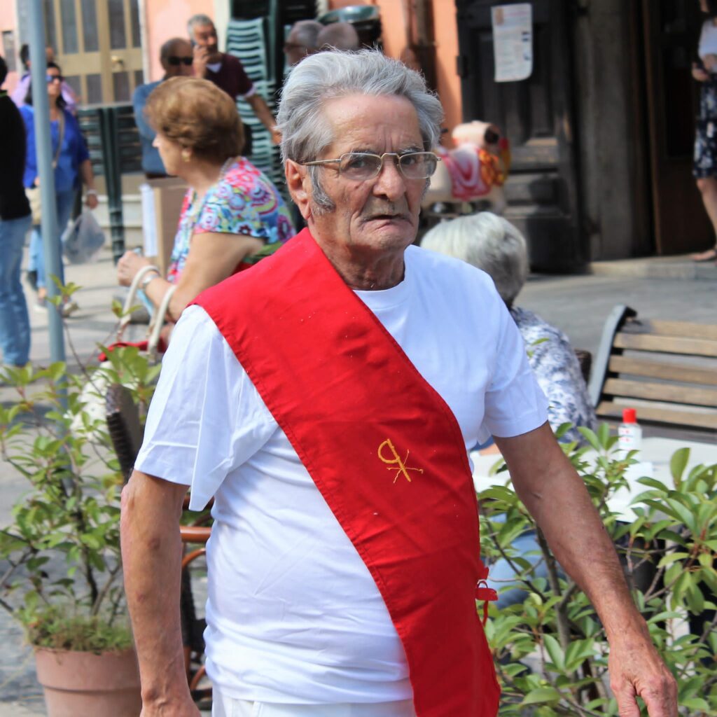 MUGNANO. Ieri la marcia dei Battenti in onore a San Pellegrino