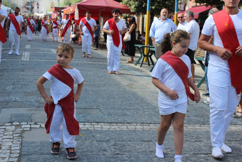 MUGNANO. Ieri la marcia dei Battenti in onore a San Pellegrino
