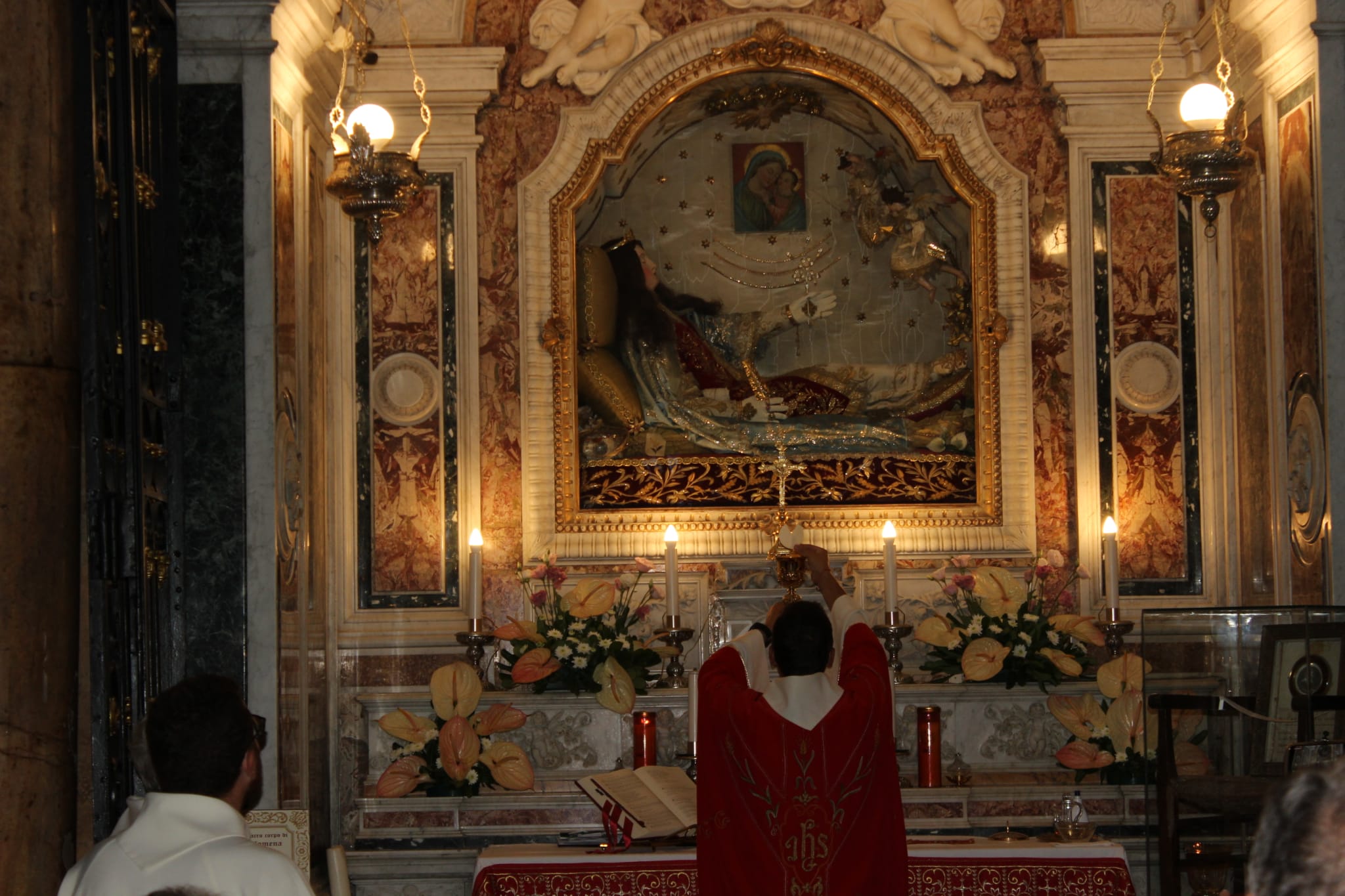 Mugnano  Celebrata la messa allaltare privilegiato di Santa Filomena