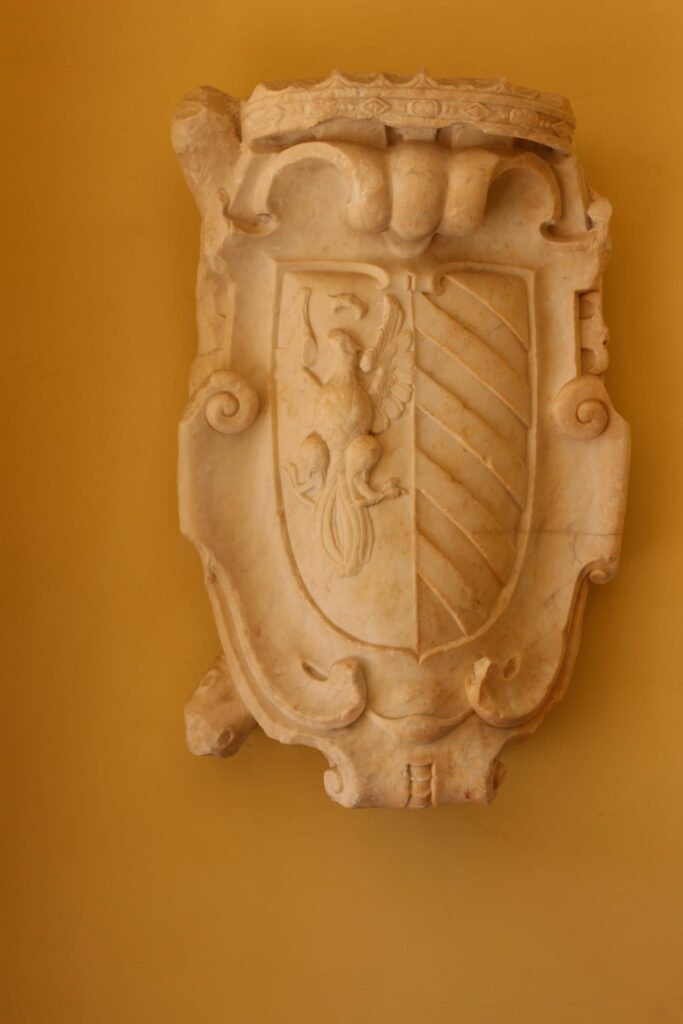 Avella  Visita ai monumenti da parte dei membri del Centro 66 dellArciconfraternita Universale di Santa Filomena