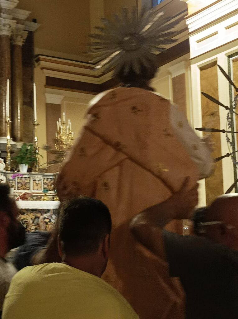 Mugnano  Preparata la Statua di Santa Filomena per lintronizzazione di domani