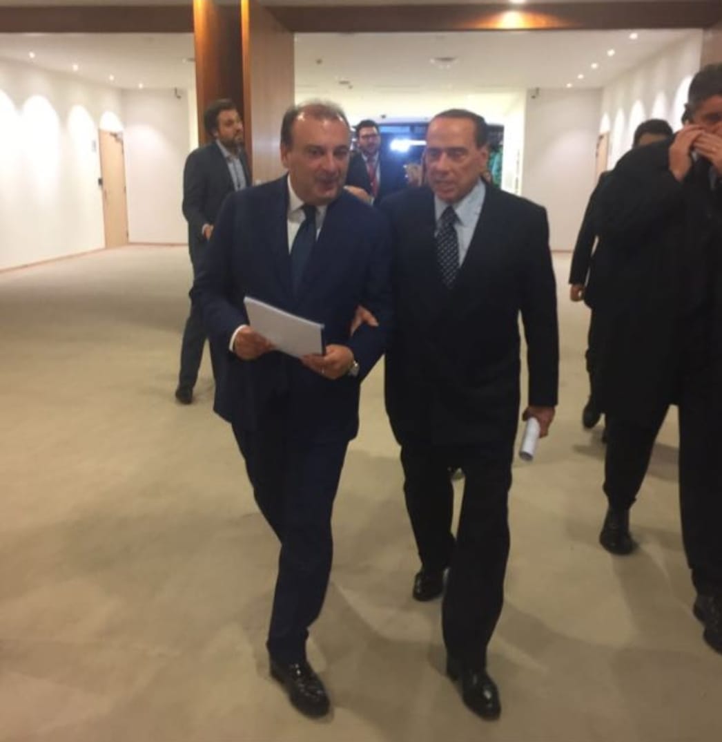 Forza Italia: Berlusconi nomina Martusciello commissario regionale in Campania Forza Italia: Berlusconi nomina Martusciello commissario regionale in Campania