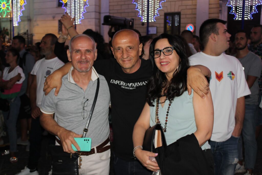 Mugnano  Festa di Santa Filomena semplicemente perfetta! Andrea Sannino incanta. Foto & Video