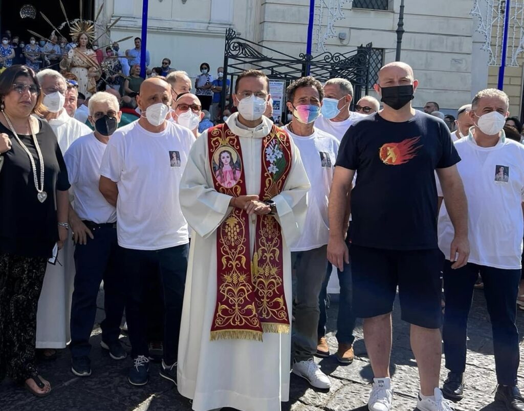 MUGNANO DEL CARDINALE. Intronizzata la statua di Santa Filomena. Foto