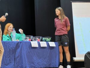 AVELLA. Presentato il torneo di Calcetto Abella Cup, saranno 16 le squadre partecipanti. Video e foto