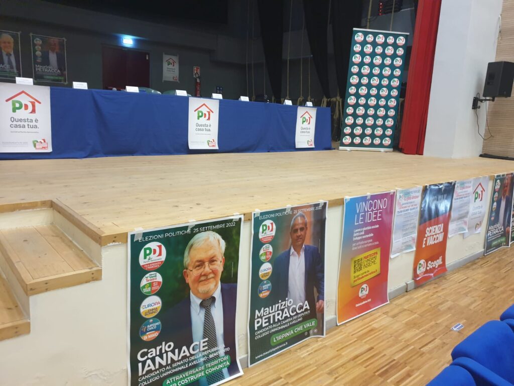 Baiano 6 settembre 2022. teatro Colosseo. Manifestazione elettorale del PD territoriale. “Chi vota Destra, danneggia il Sud”: è il messaggio concreto e reale che emerge dalla presentazione dei candidati.