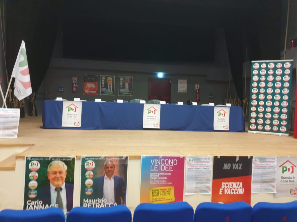 Baiano 6 settembre 2022. teatro Colosseo. Manifestazione elettorale del PD territoriale. “Chi vota Destra, danneggia il Sud”: è il messaggio concreto e reale che emerge dalla presentazione dei candidati.
