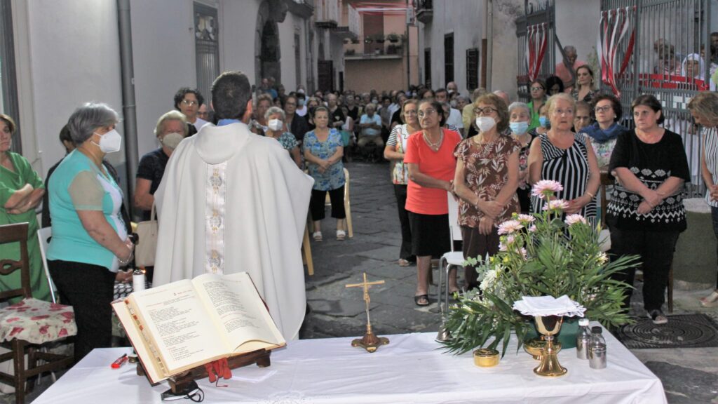Mugnano Festa della Madonna di Montevergine le foto più belle Mugnano Festa della Madonna di Montevergine le foto più belle