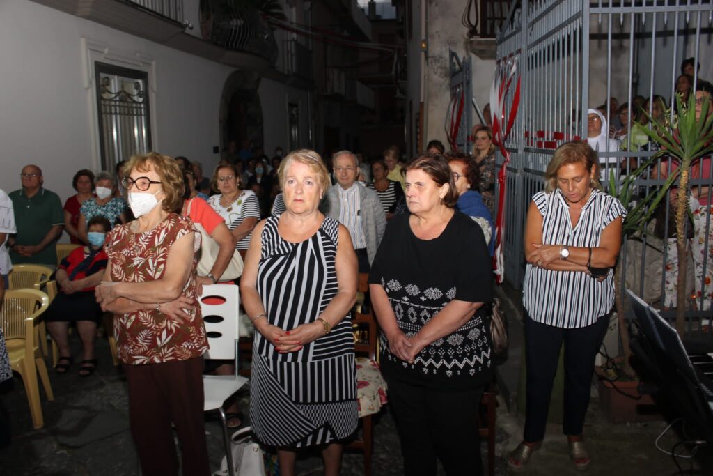 Mugnano Festa della Madonna di Montevergine le foto più belle Mugnano Festa della Madonna di Montevergine le foto più belle