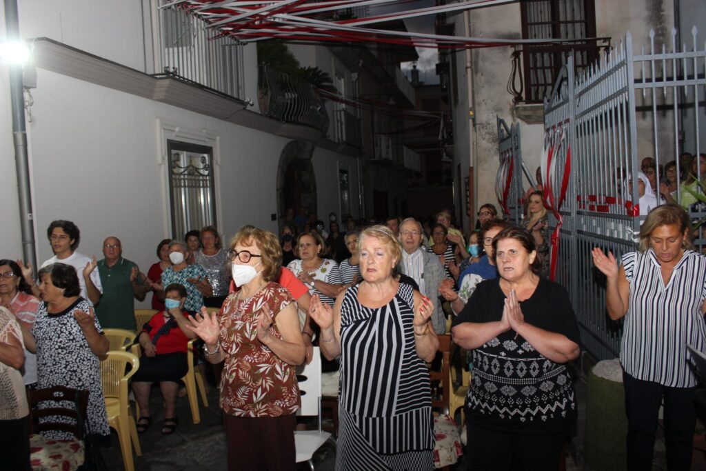 Mugnano Festa della Madonna di Montevergine le foto più belle Mugnano Festa della Madonna di Montevergine le foto più belle