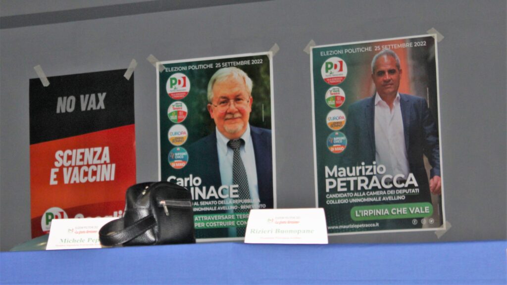 I candidati Pd fanno tappa a Baiano in cerca di consensi. Ecco le foto