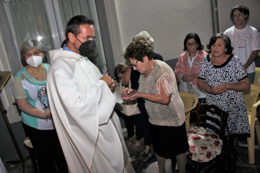 Mugnano Festa della Madonna di Montevergine le foto più belle Mugnano Festa della Madonna di Montevergine le foto più belle