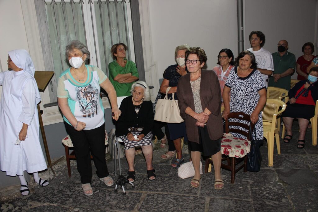 Mugnano Festa della Madonna di Montevergine le foto più belle Mugnano Festa della Madonna di Montevergine le foto più belle