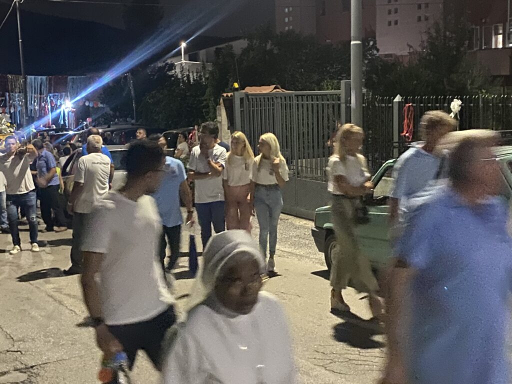 Avella  Processione della Madonna delle Grazie e di San Sebastiano   la soddisfazione del parroco e del Comitato