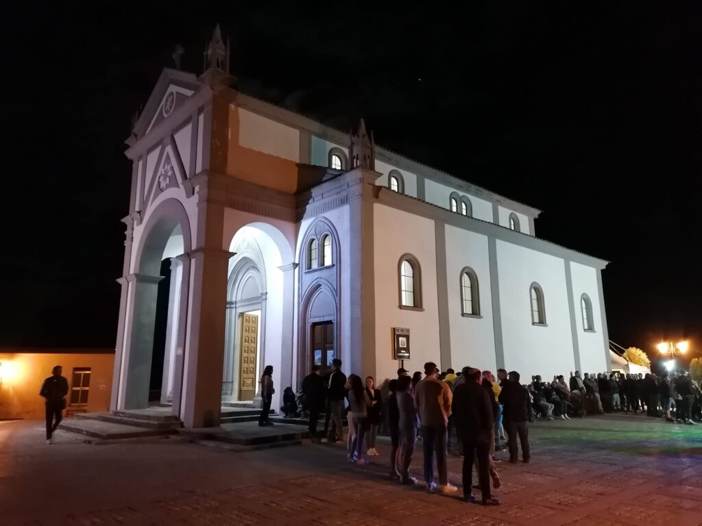 VALLI BEN VIVERE. A VALLATA PROTAGONISTA LA DEVOZIONE MARIANA CON IL CONCERTO PRESSO LA CHIESA DI SANTA MARIA. E VENERDÌ 16 RIEVOCAZIONE DEGLI ANTICHI MESTIERI. VALLI BEN VIVERE. A VALLATA PROTAGONISTA LA DEVOZIONE MARIANA CON IL CONCERTO PRESSO LA CHIESA DI SANTA MARIA. E VENERDÌ 16 RIEVOCAZIONE DEGLI ANTICHI MESTIERI.
