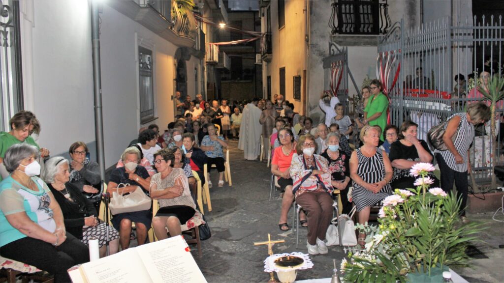 Mugnano Festa della Madonna di Montevergine le foto più belle Mugnano Festa della Madonna di Montevergine le foto più belle