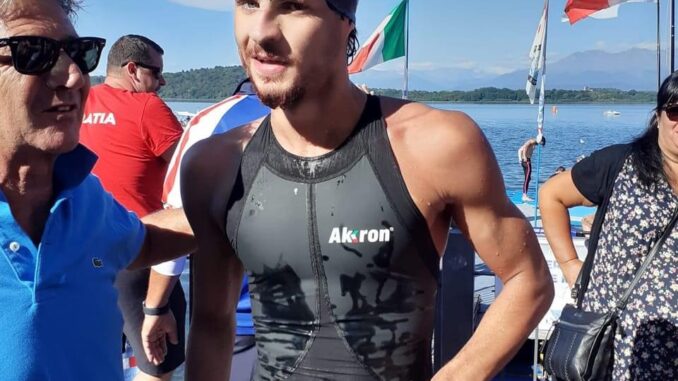 DA30B464-3940-4498-8F81-BA0525A22276