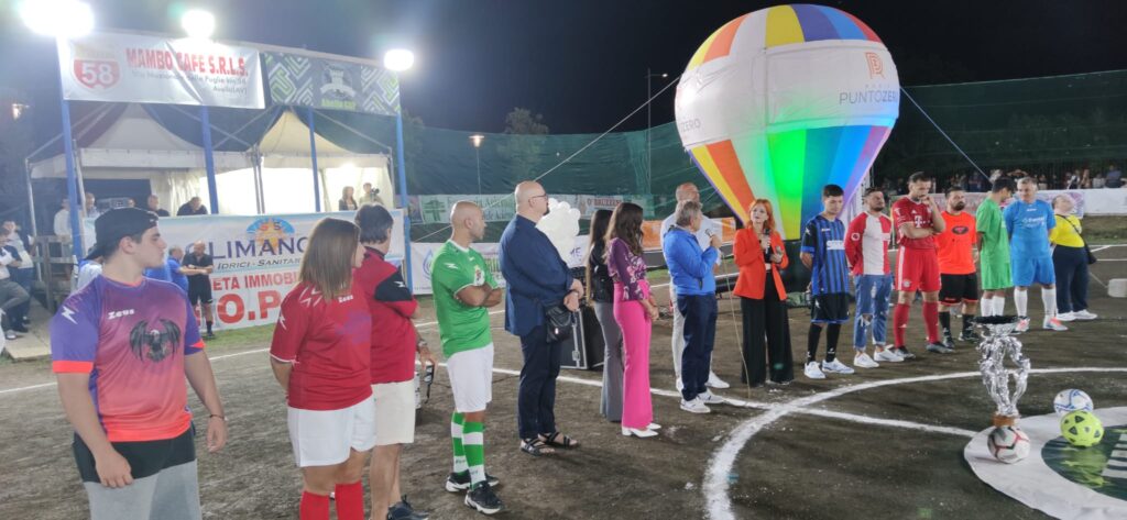 AVELLA. Inaugurata la prima edizione dellAbella Cup. E iniziato il calcetto