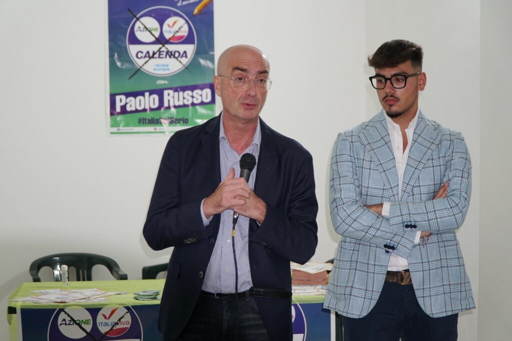 VISCIANO. Paolo Russo inaugura la sua sede elettorale. Foto