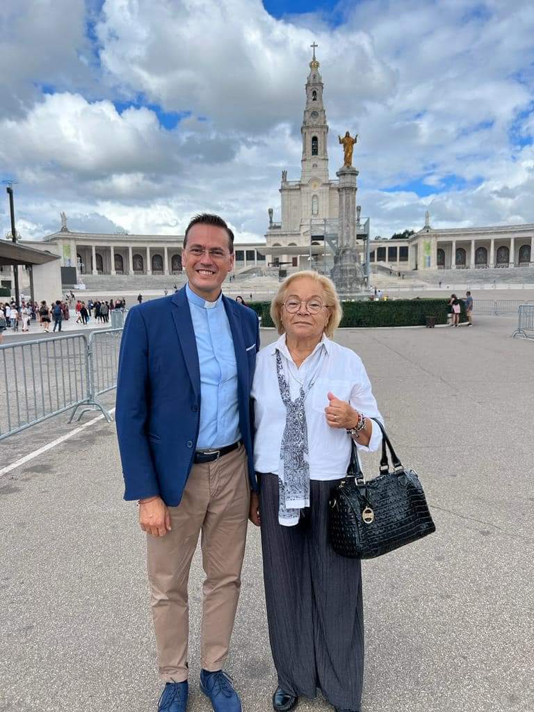 Mugnano del Cardinale. Visita in Portogallo per il Rettore don Giuseppe Autorino Mugnano del Cardinale. Visita in Portogallo per il Rettore don Giuseppe Autorino