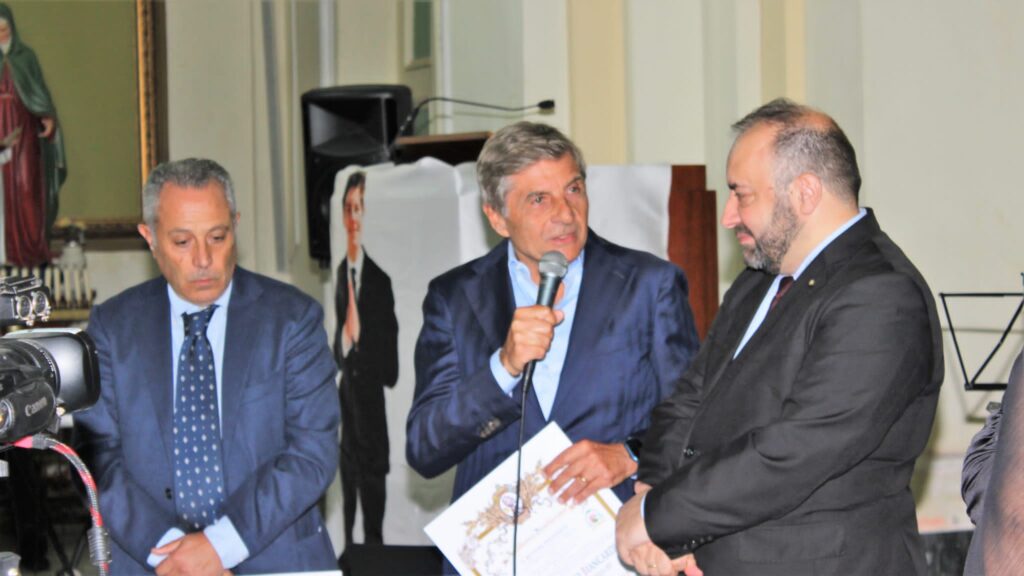 AVELLA. Dolci note per Carlo, le foto della serata