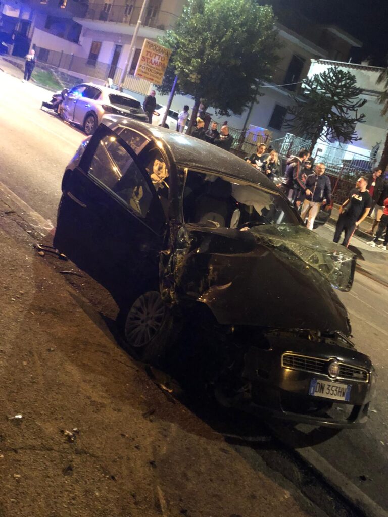 MUGNANO. Violento incidente stradale sulla Nazionale, 5 feriti, uno in prognosi riservata