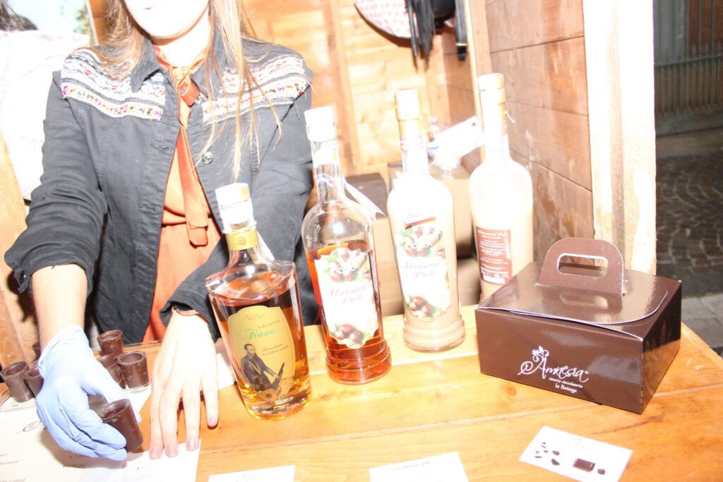 AVELLA. Le foto di un sabato di festa girando per la sagra della Castagna e della nocciola