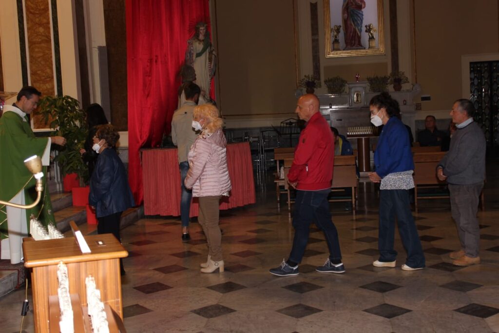 MUGNANO. Le foto più belle della ricollocazione di Santa Filomena nella sua Cappella