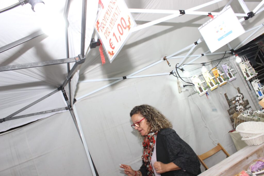 AVELLA. Le foto di un sabato di festa girando per la sagra della Castagna e della nocciola