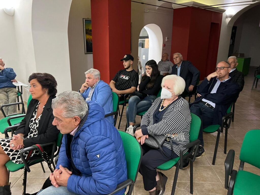 AVELLA. Analisi del voto, lassociazione culturale Cippus Abellanus, discute del risultato del voto dello scorso 25 settembre. Video e Foto