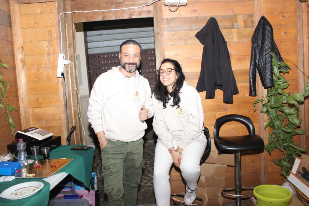 AVELLA. Le foto di un sabato di festa girando per la sagra della Castagna e della nocciola