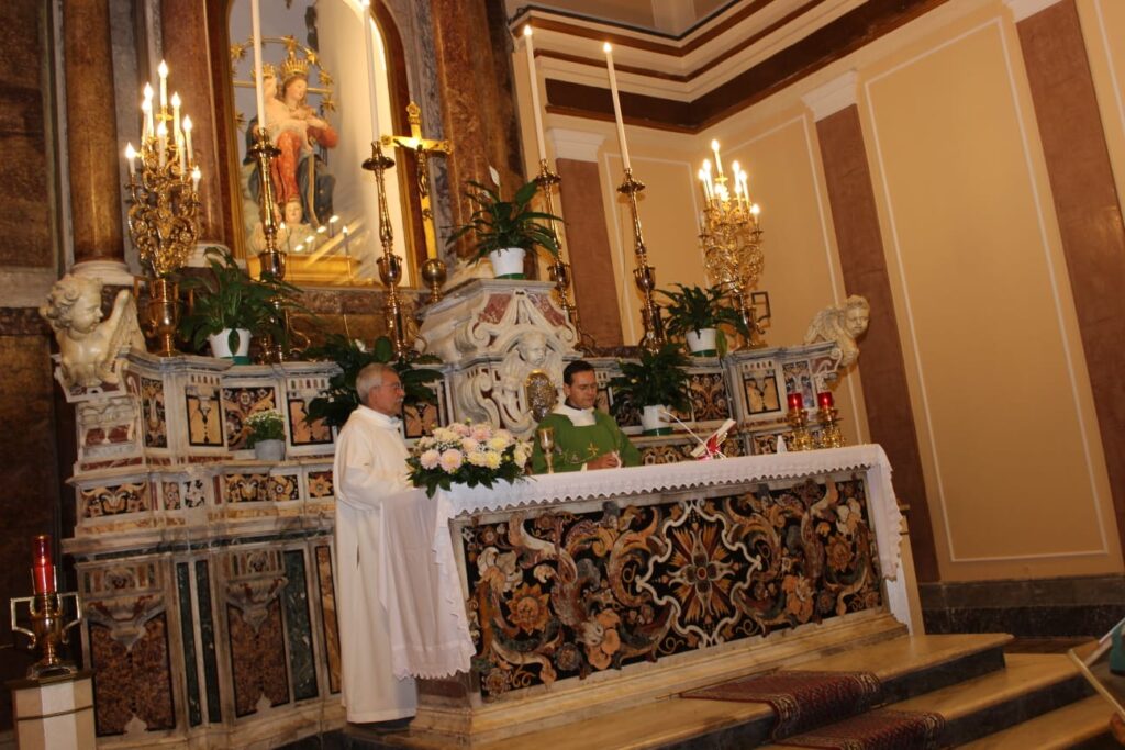 MUGNANO. Le foto più belle della ricollocazione di Santa Filomena nella sua Cappella