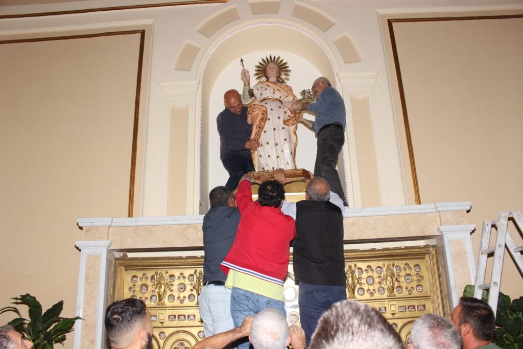 MUGNANO. Le foto più belle della ricollocazione di Santa Filomena nella sua Cappella