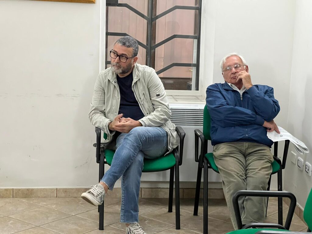 AVELLA. Analisi del voto, lassociazione culturale Cippus Abellanus, discute del risultato del voto dello scorso 25 settembre. Video e Foto