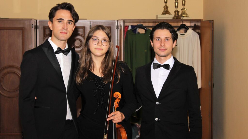 AVELLA. Dolci note per Carlo, le foto della serata